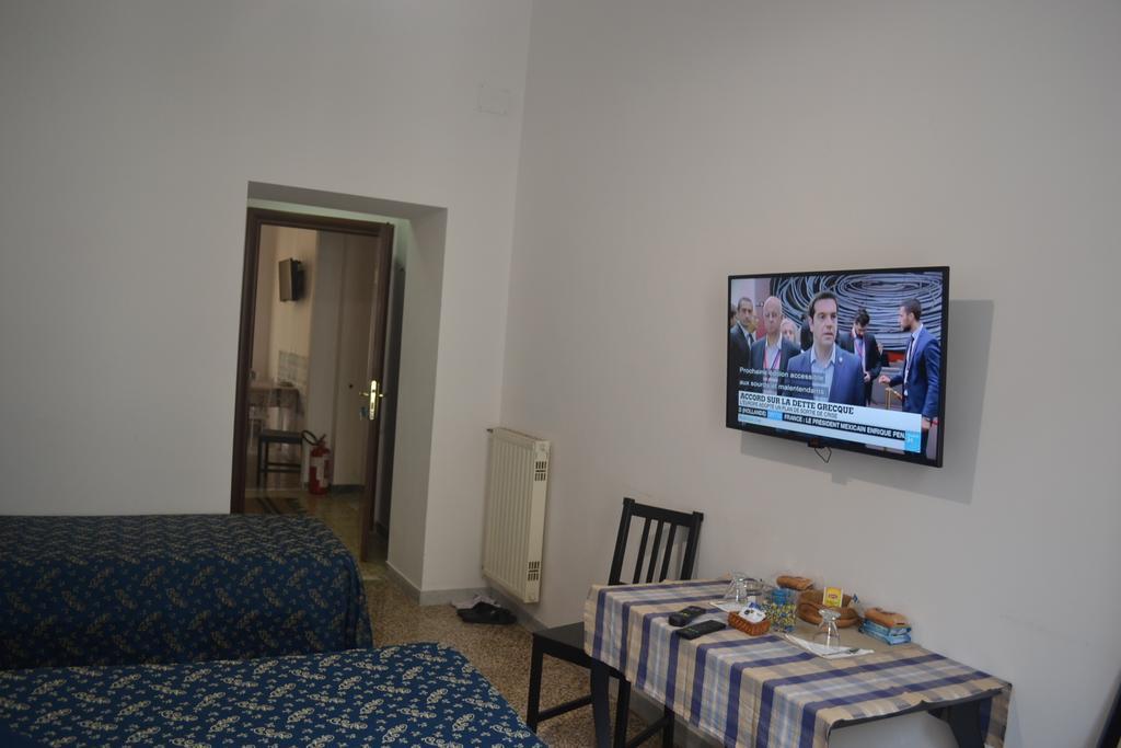 Alojamento de Acomodação e Pequeno-almoço Incantoromano Roma